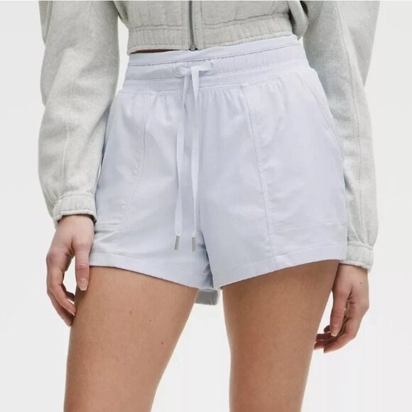 Lululemon dance studio white high rise lined casual shorts 6 - Picture 14 of 14